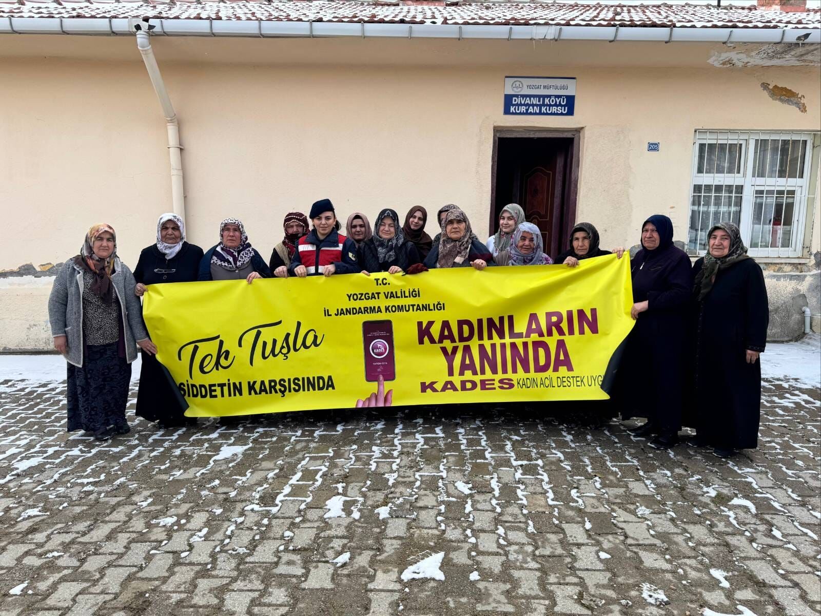 Yozgat'ta Jandarma Köylere İndi3