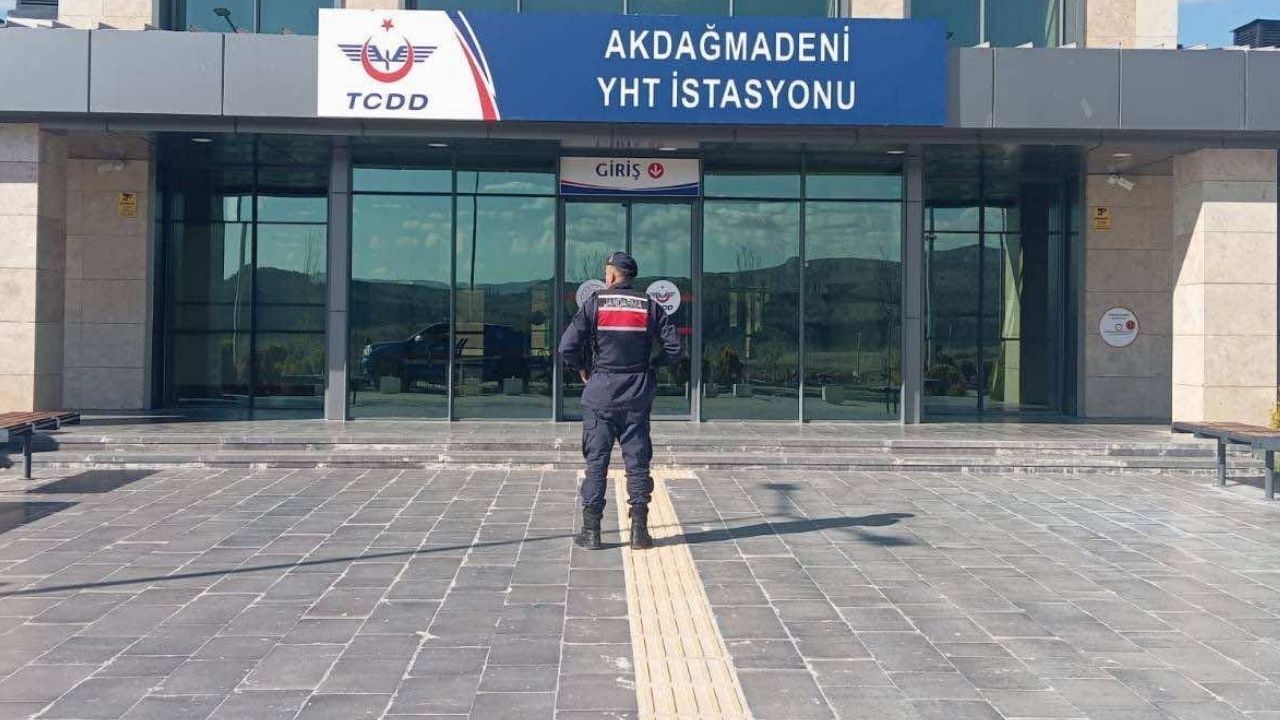 Yozgat'ta Kritik Altyapı Tesislerinde Önleyici Jandarma Devriyesi (2)