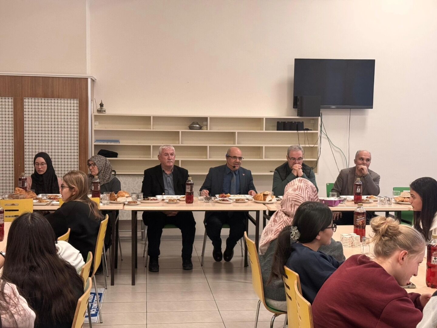 Yozgat'ta Öğrenciler İftarda Buluştu