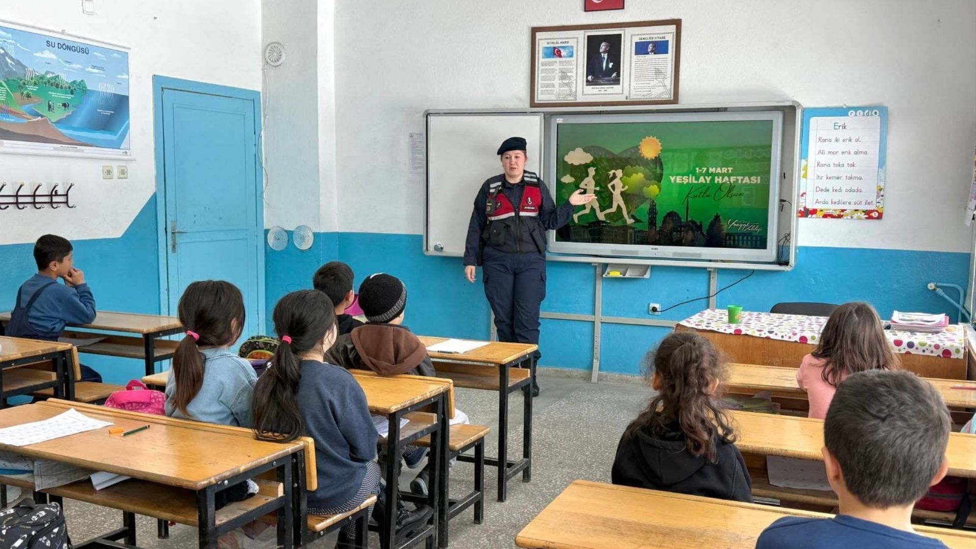 Yozgat’ta Okul Çevrelerinde Sıkı Denetimi (1)