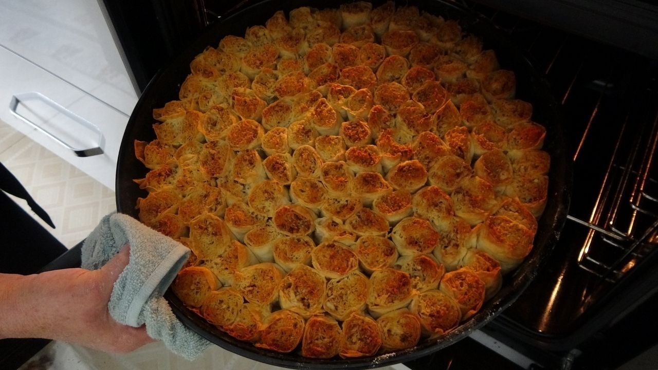 Yozgat'ta Ramazan Bayramı Hazırlıkları Kadınlar İmece Usulü Tatlı Yapıyor (2)