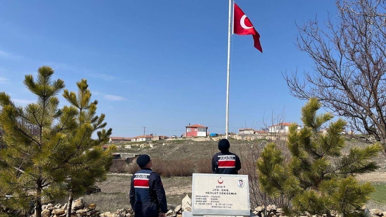 Yozgat’ta Şehit Mezarlarına Bayram Öncesi Özel Dokunuş (2)