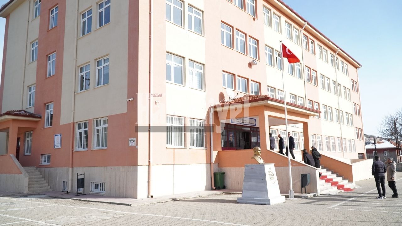 Yozgat'ta Son Dakika Okul Çalışanı İntihar Etti!