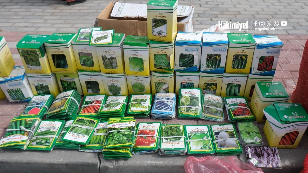 Yozgat'ta Tohumlar Cep Yakıyor Vatandaş Gramla Alıyor (3)