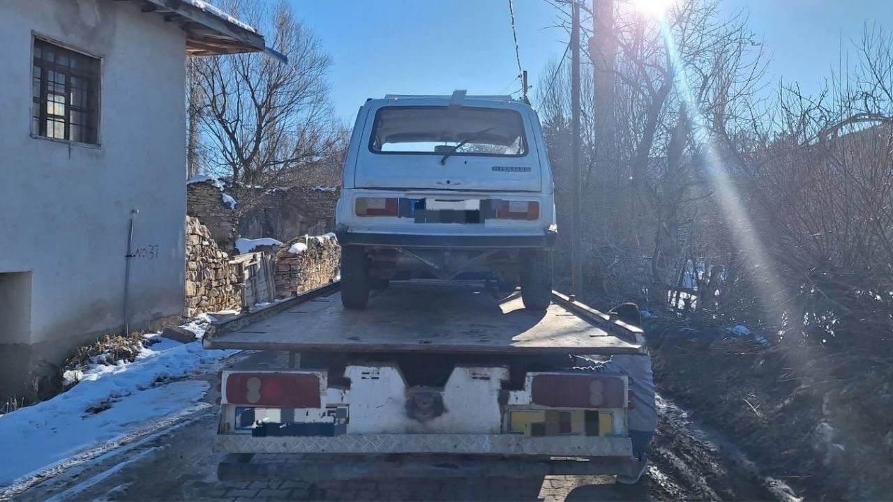 Yozgat’ta Trafik Denetimleri Sıkılaştı Eksik Belgeler Anında Tespit Edildi (1)