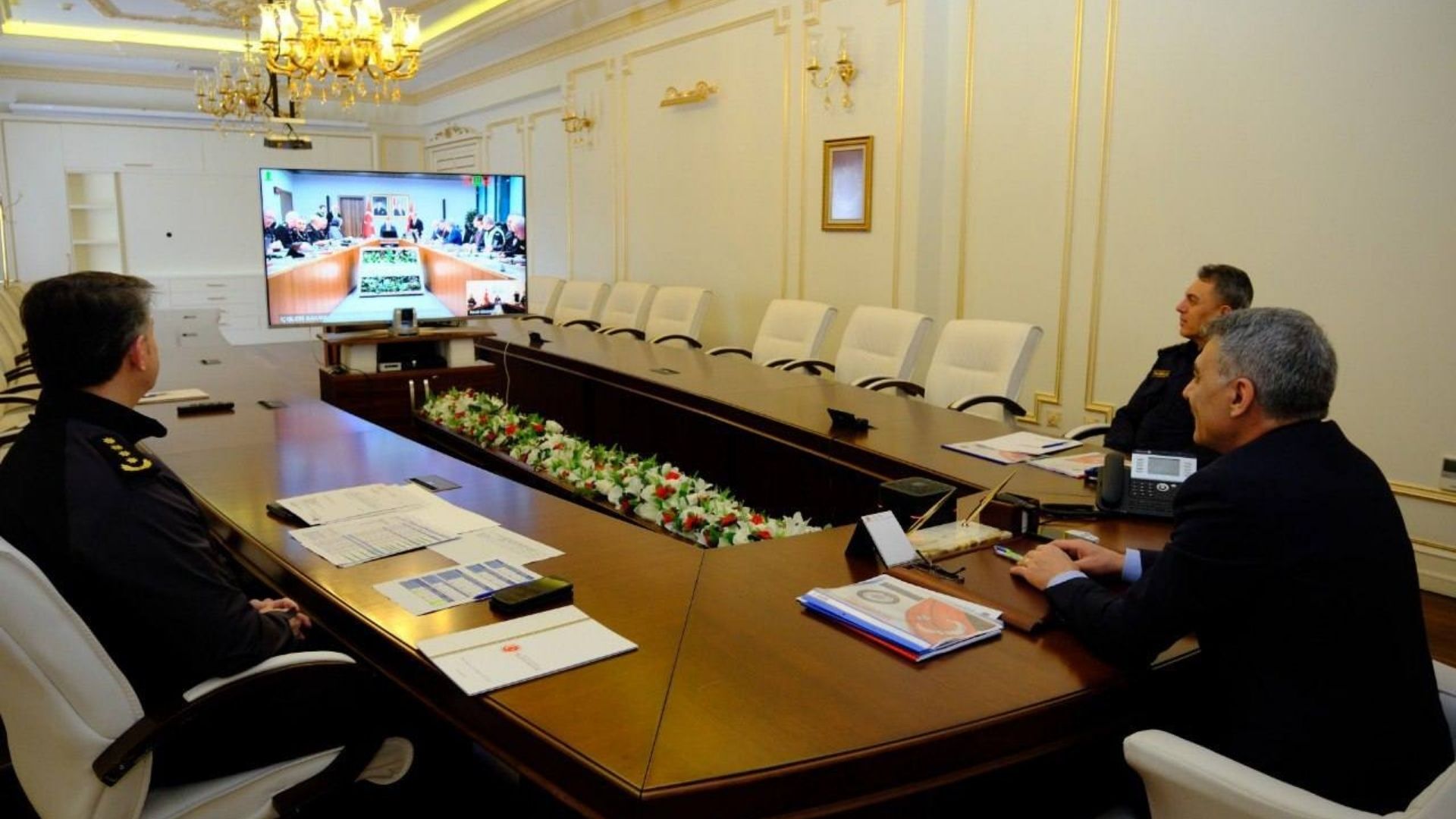 Yozgat’ta Trafik Ve Asayiş Önlemleri Masada 81 İl Valisi Bayram Hazırlıklarını Görüştü1