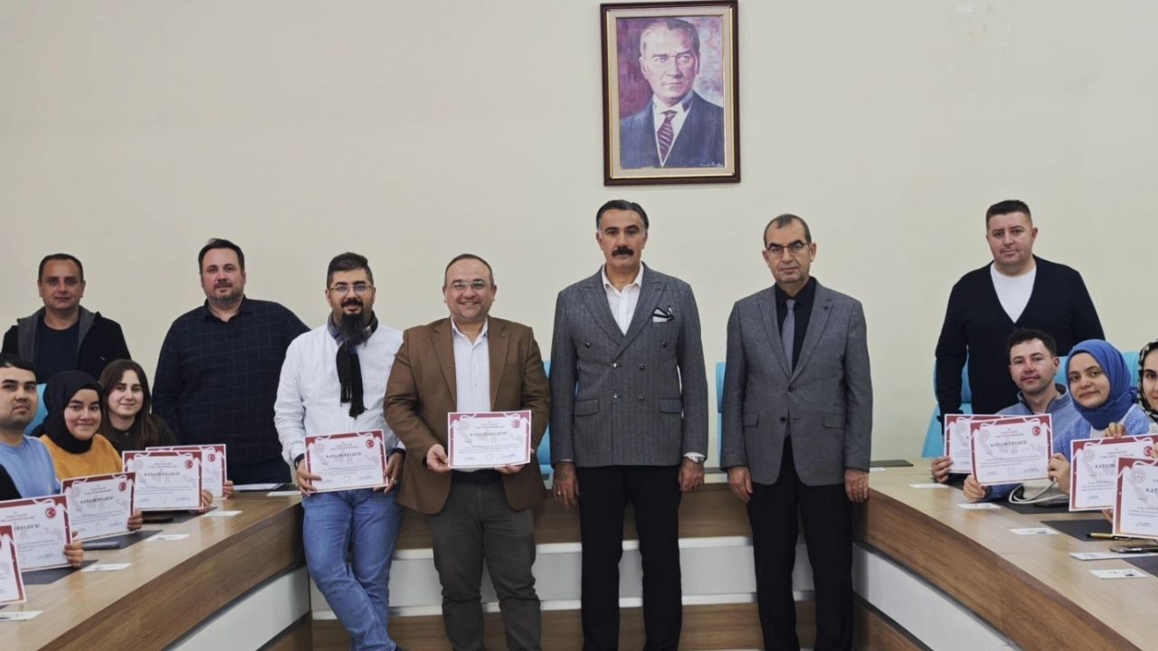 Yozgat’tan Disiplinlerarası Eğitim Hamlesi Stem Çalıştayı Tamamlandı (1)