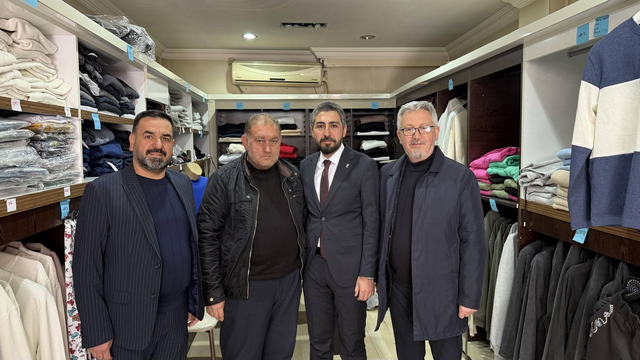 Ak Parti Teşkilatı Yozgat Esnafını Dinliyor