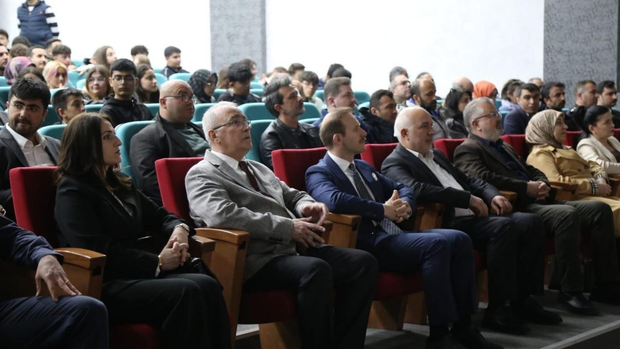 Akademik Gündem Yozgat’ta Yoğunlaştı Geçmişe Işık Tutan Kritik Sempozyum (2)