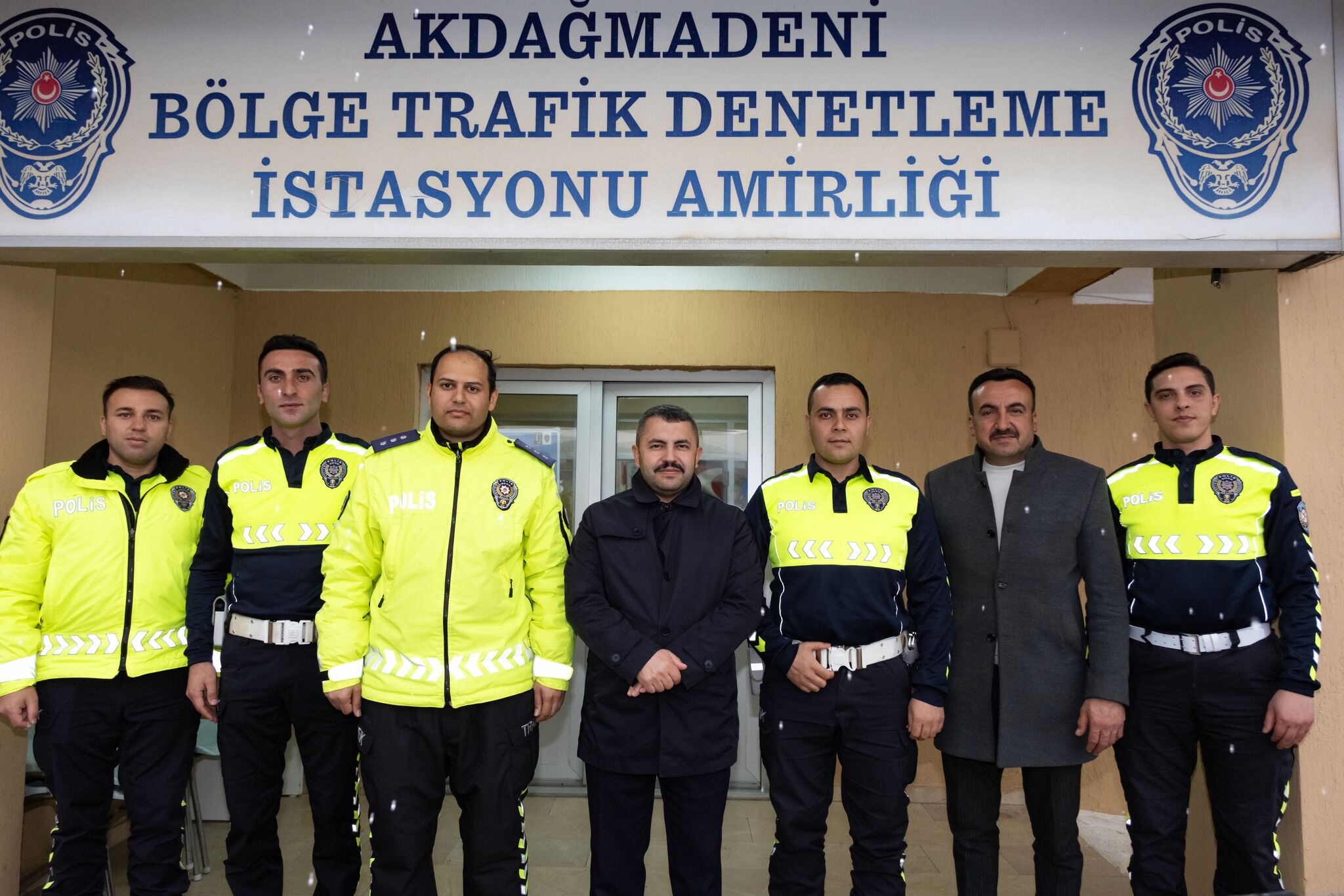 Akdağmadeni’nde Emniyete Vefa! Polis Haftası’nda Ziyaret Gerçekleşti
