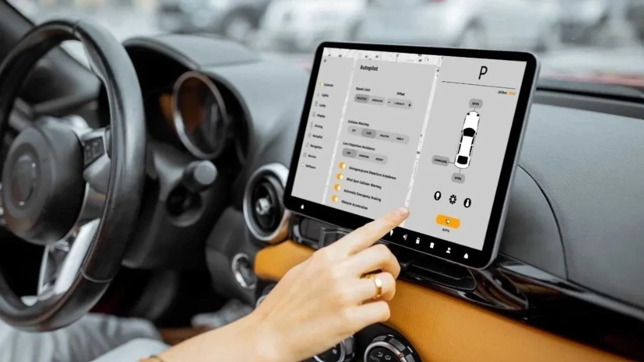 Araç Içi Tablet Ekran 3
