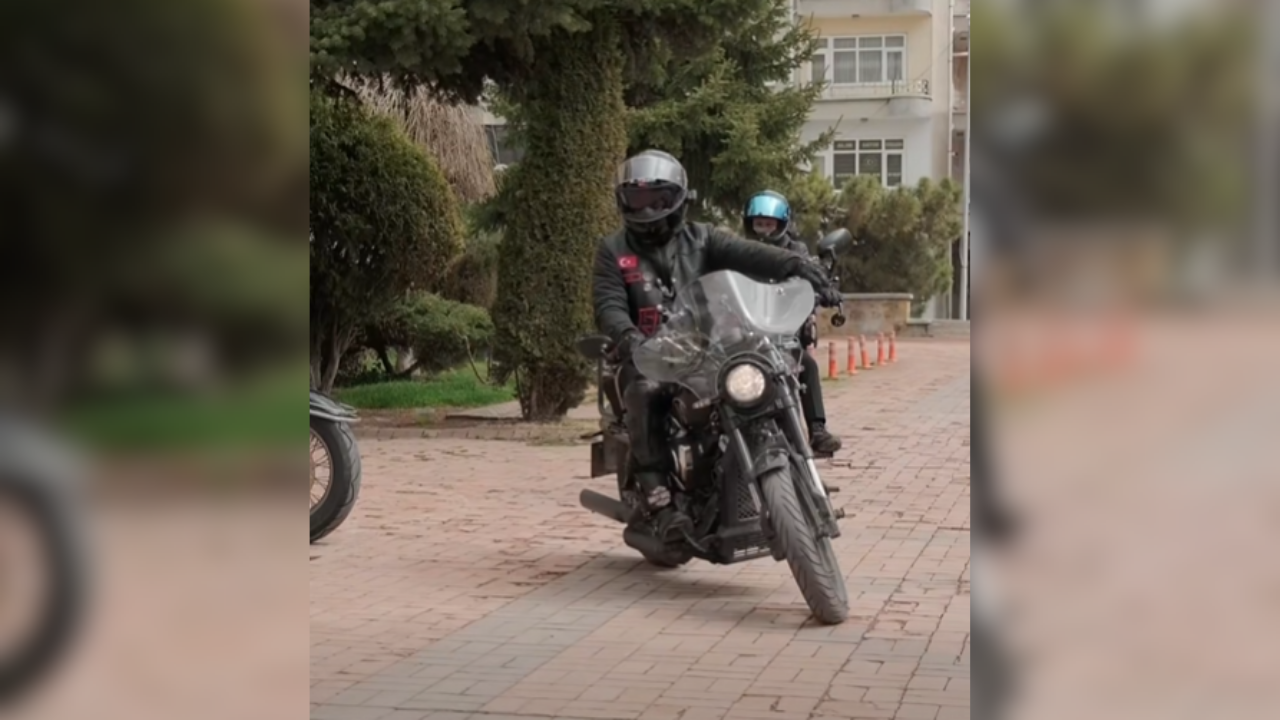 Başkan Kazım Arslan Motosiklete Bindi! Bir Kere Binenin Vazgeçemediği Tutku (2)