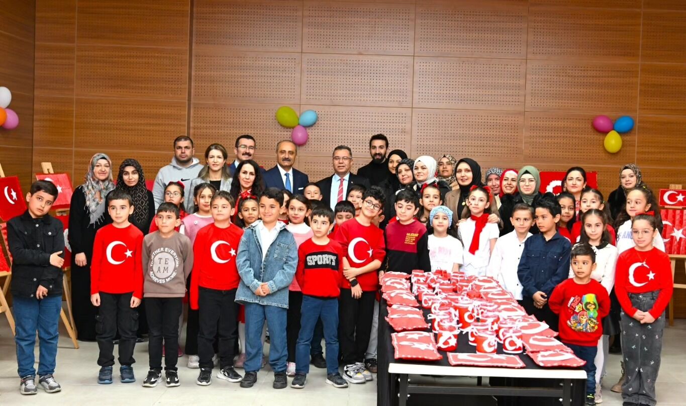 Bayrak Temalı Sergi Yozgat'ta İlgi Gördü3