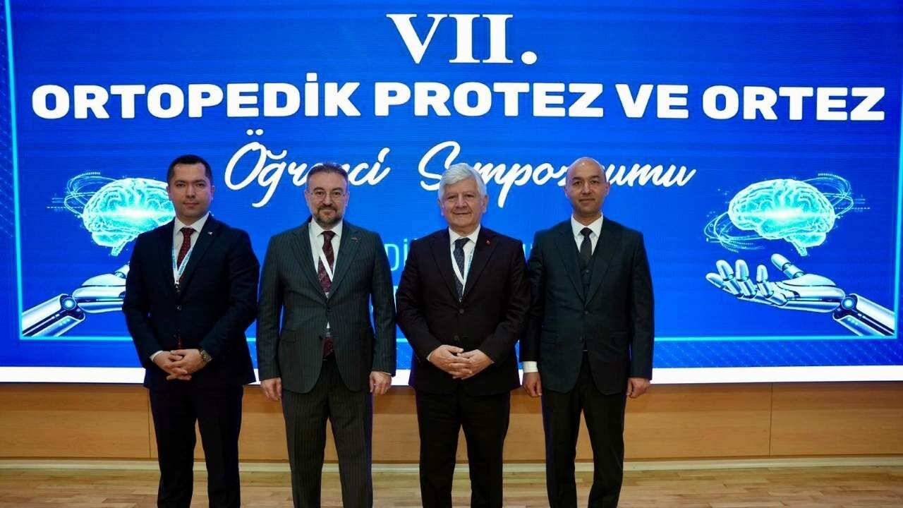 “Bildiğini Anlat, Yaptığını Göster” Sempozyumunda Bozok Etkisi (7)