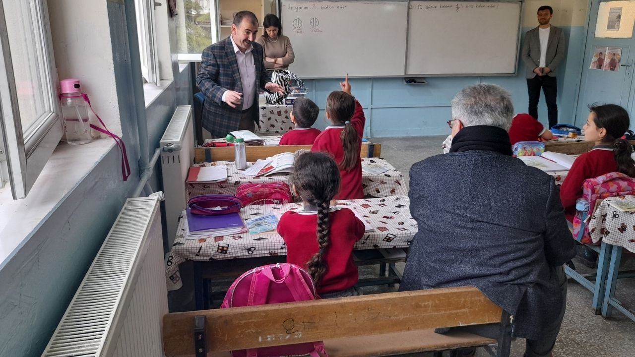 Bilim Söyleşisi Yozgat’ta Büyük İlgi Gördü (3)