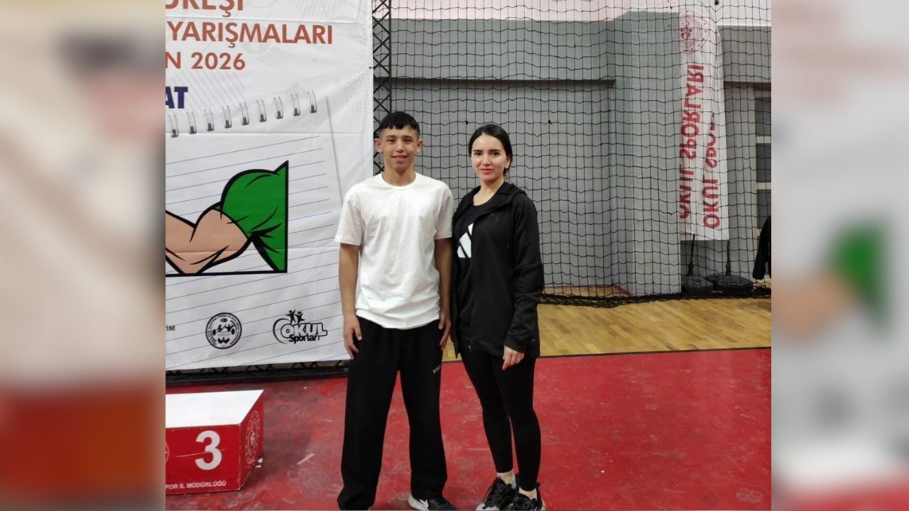 Biri Bilek Güreşinde Biri Taekwondoda Yozgat’tan Yükselen Büyük Başarı Hikayesi (2)
