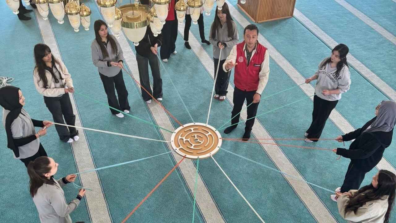 Cami Şenlikleri Yozgat’ta İlgi Odağı Oldu Gençlerden Büyük Katılım (2)