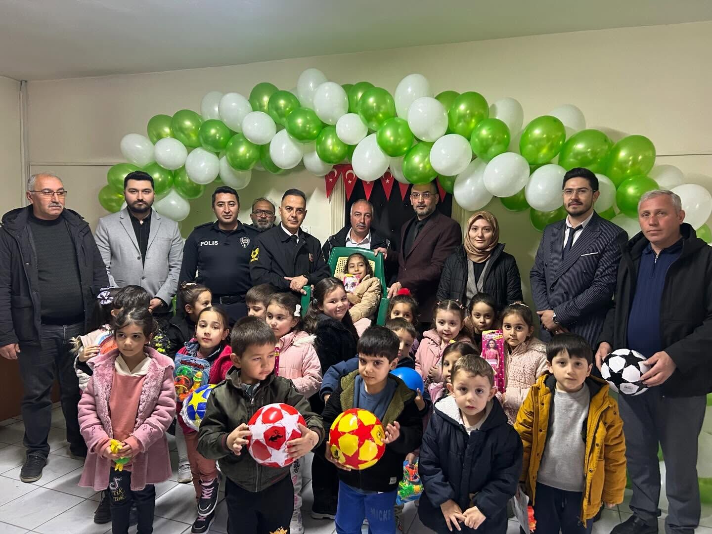 Çayıralan’da Anlamlı Hayır! Çocuklara Bisiklet Hediyesi