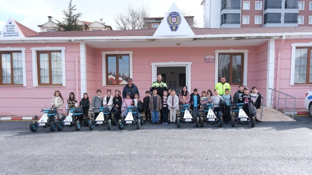 Çocuklar İçin İdeal Adres Bu Parkta Öğrenmek Ve Eğlenmek Mümkün (1)