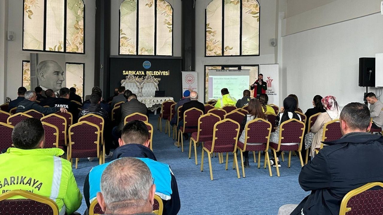 Dijital Bağımlılık Alarmı Yozgat’ta Kamu Çalışanlarına Eğitim (3)