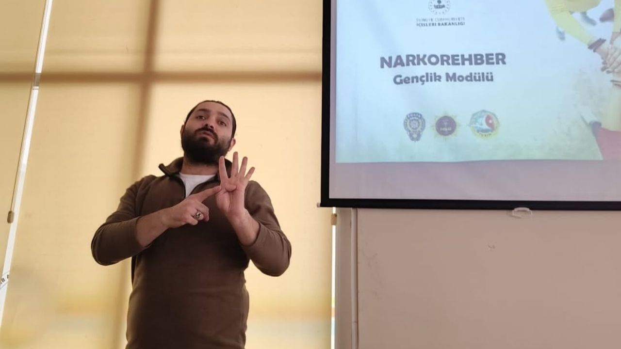 Dikkat Çeken Eğitim Yozgat’ta Uyuşturucuyla Mücadelede Sahadan Çarpıcı Gösteri (6)