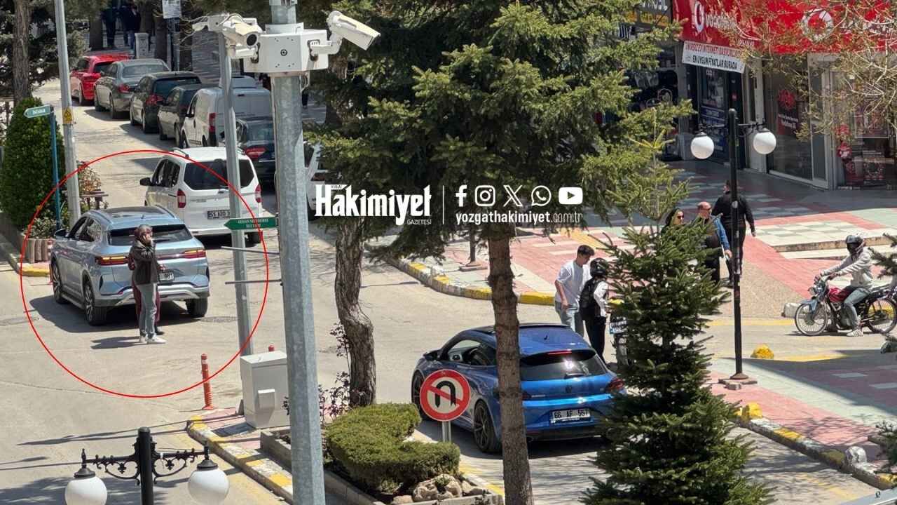 Dikkatsizlik Kazayı Getirdi Motosiklet Sürücüsü Yere Savruldu (2)