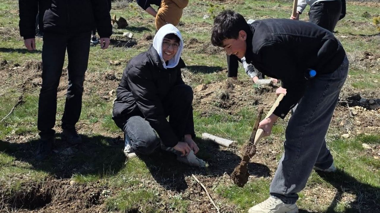 Gençler Toprakla Buluştu Yozgat'ta Geleceğe Nefes Olacak Hamle! (4)