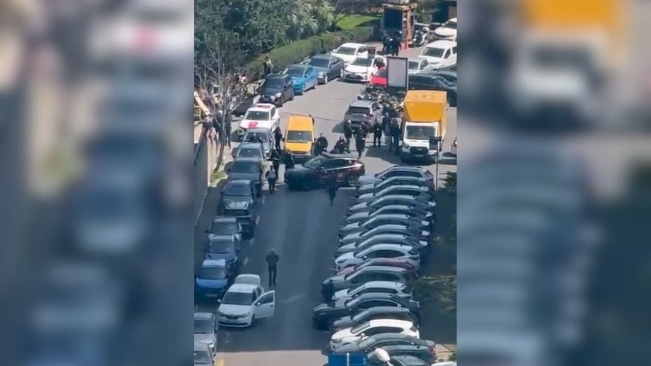 İsrail Konsolosluğu Önünde Çatışma 3 Terörist Etkisiz Hale Getirildi (1)-1