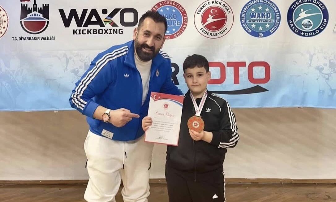 Kickboks Şampiyonası’nda Yozgat Rüzgarı1