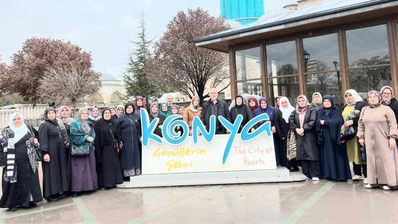 Manevi İklime Yolculuk Kadıgüllü Kız Kur’an Kursu Öğrencileri Konya’da