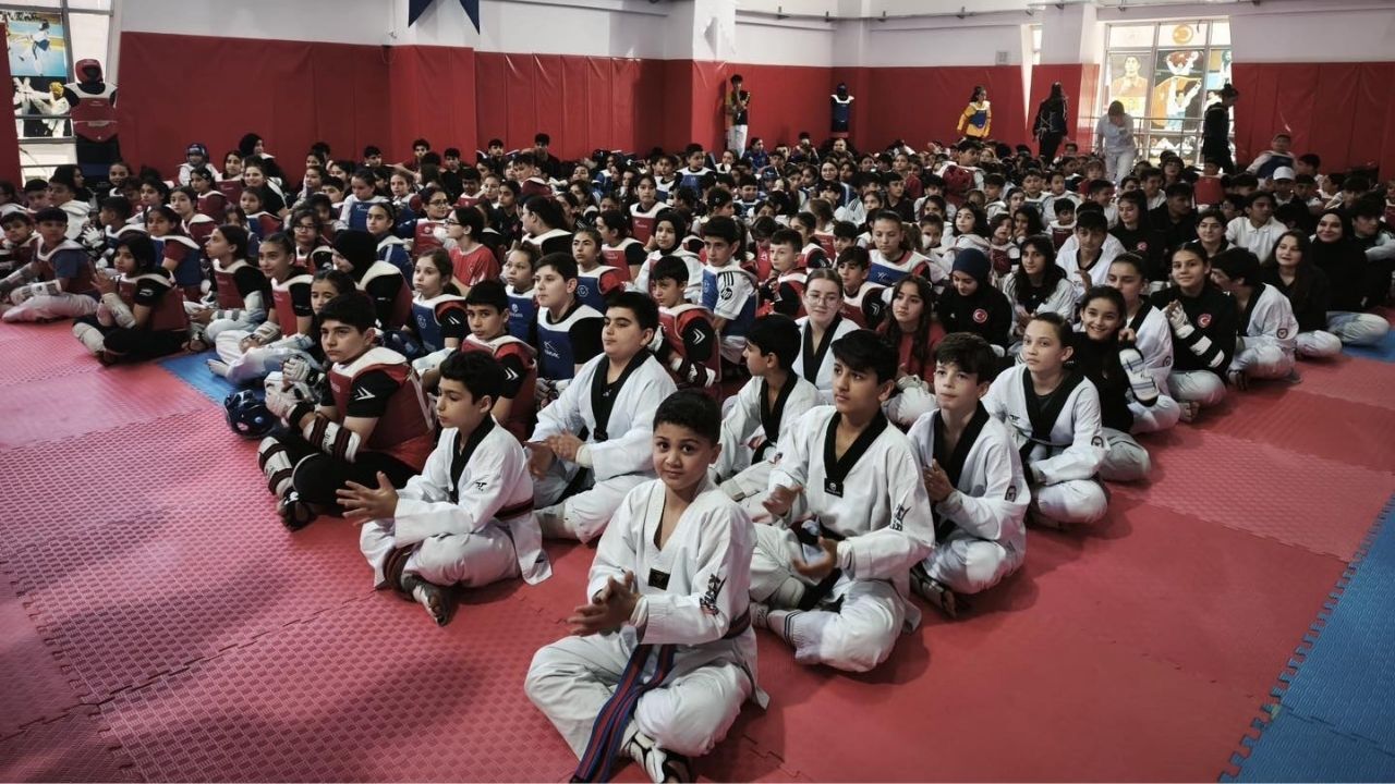 Minderde Dev Buluşma Yozgat’ta Taekwondo Rüzgarı Esti! (2)