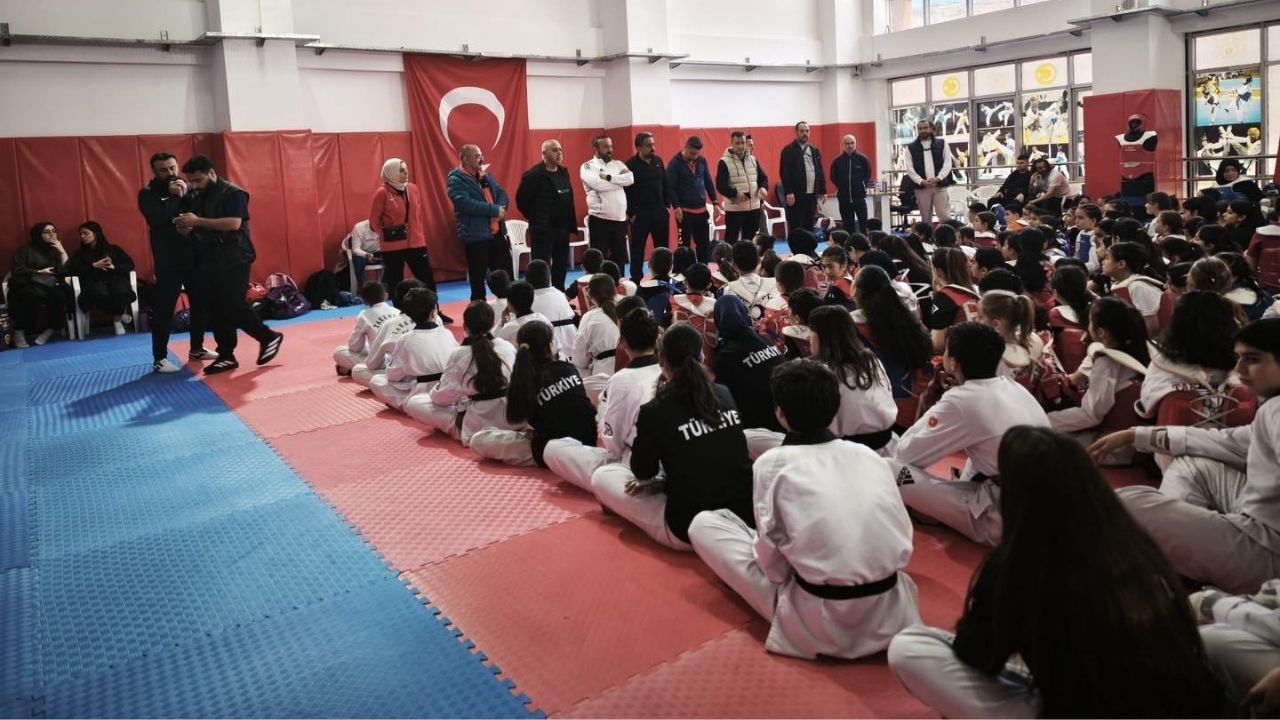 Minderde Dev Buluşma Yozgat’ta Taekwondo Rüzgarı Esti! (3)