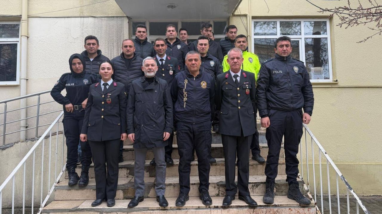 Polis Haftası’nda Sürpriz Adım Yozgat’ta Kurumlar Arası Yakın Temas (4)