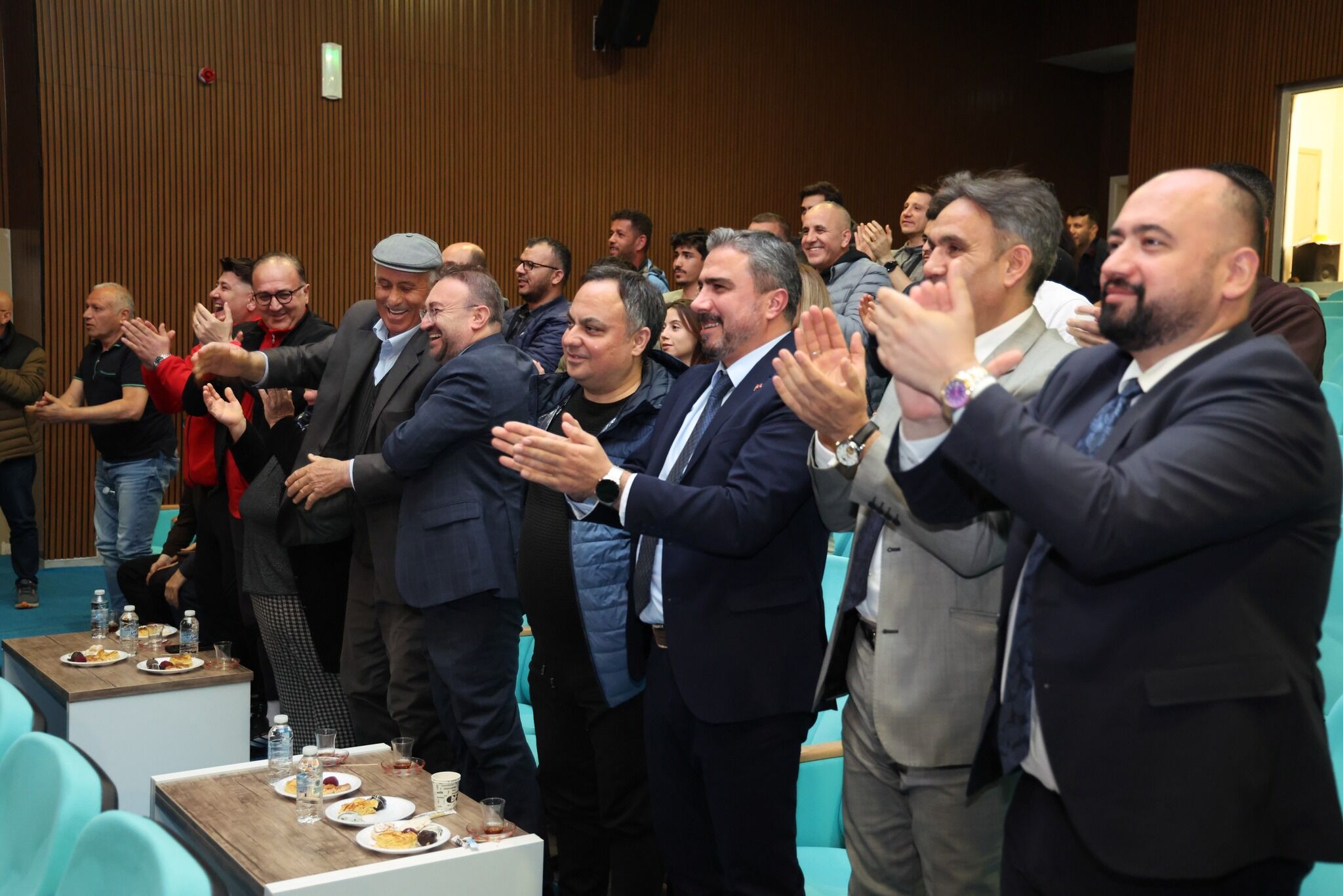 Rıza Kayaalp Avrupa’da Tarih Yazdı2