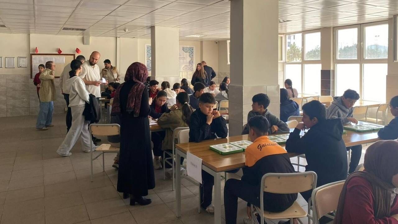 Saraykent’te Zeka Yarışı Öğrenciler Turnuvada Nefes Kesti (1)