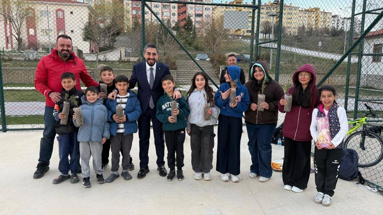 Şimşek’ten Mahalle Çıkarması Gönül Köprüleri Kuruluyor (1)