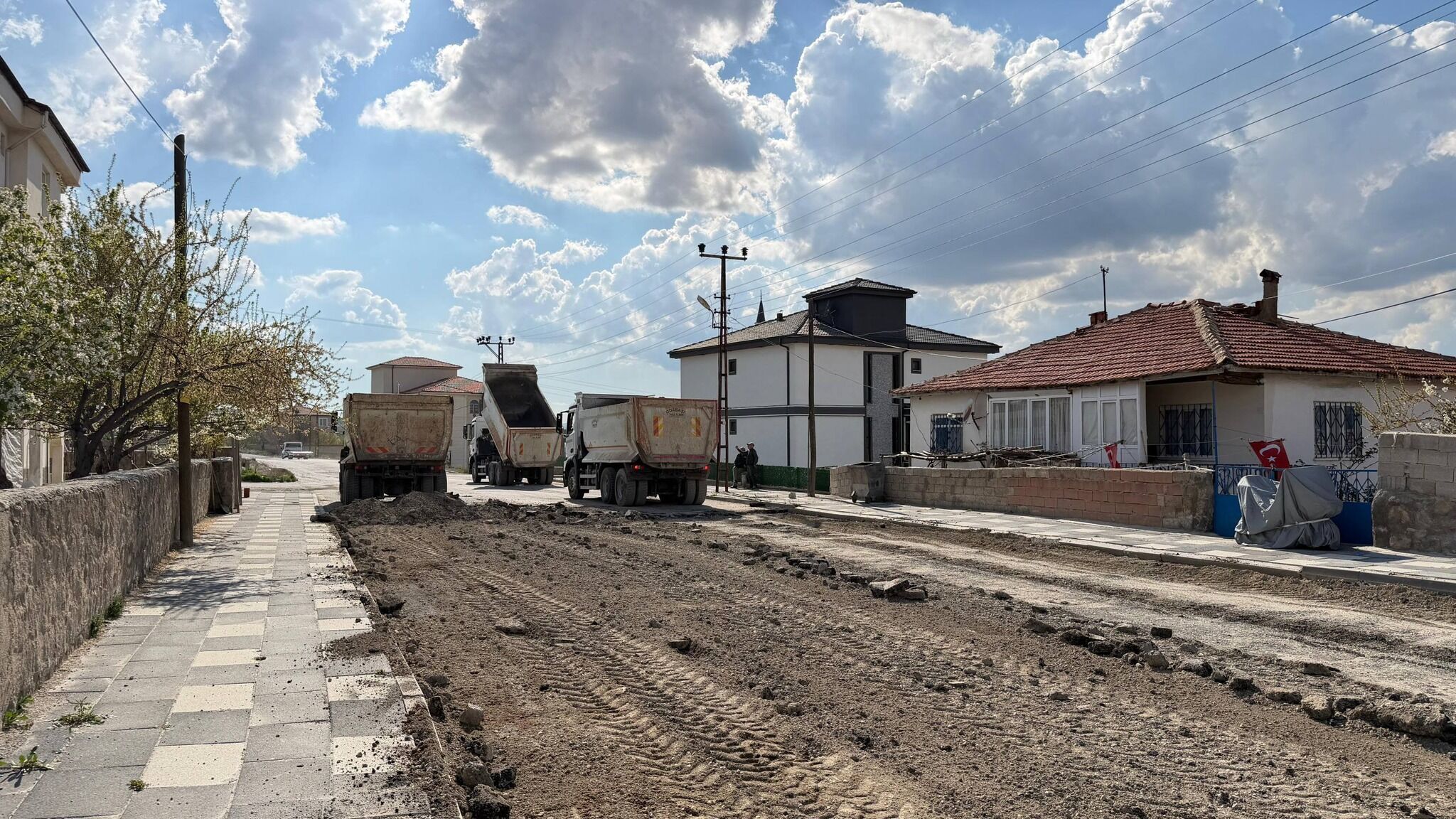 Sorgun'da Beklenen Asfaltlama Çalışmaları Başladı1