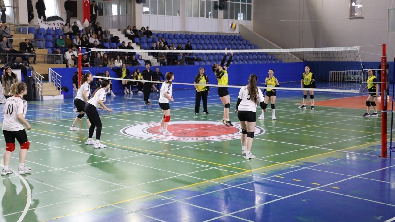 Tribünleri Heyecan Saran Final Yozgat’ta Şampiyonluk Mücadelesinde Kritik Skor (4)