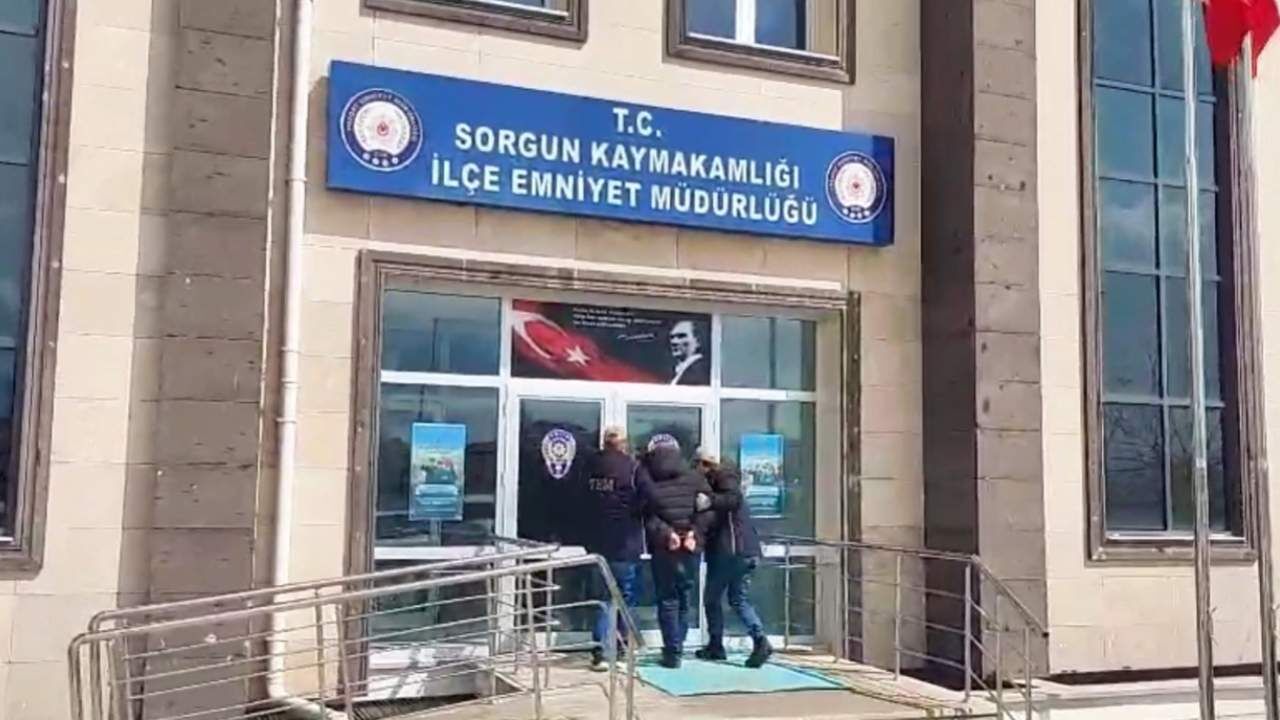 Yozgat Emniyetinden Nokta Operasyon Aranan Şahıs Yakalandı (3)