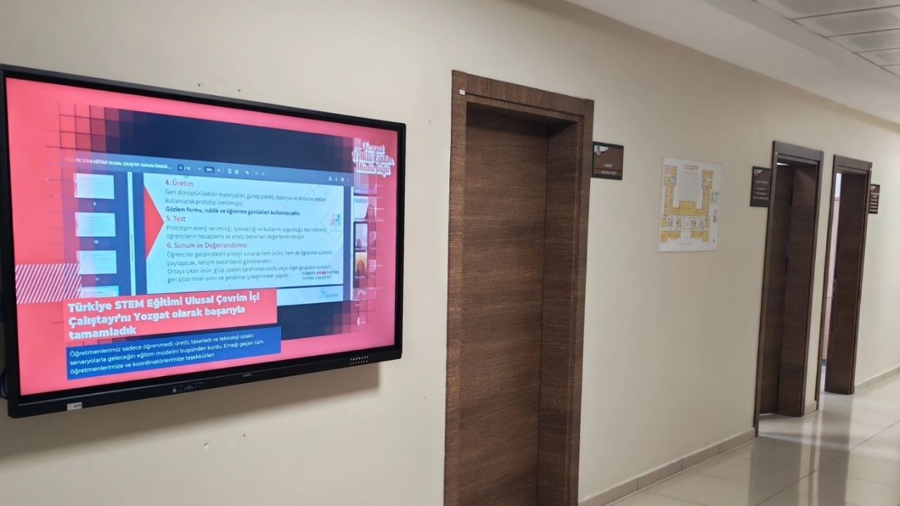 Yozgat İl Milli Eğitim Müdürlüğü'ne Dijital Bilgilendirme Ekranı Kuruldu (2)