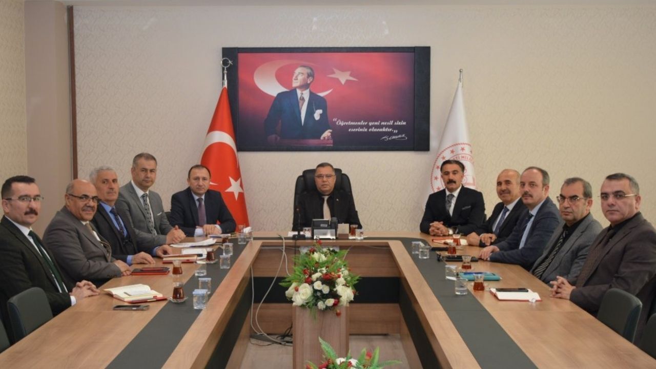 Yozgat İl Milli Eğitim’de Kritik Zirve Okul Güvenliği Gündemde (2)