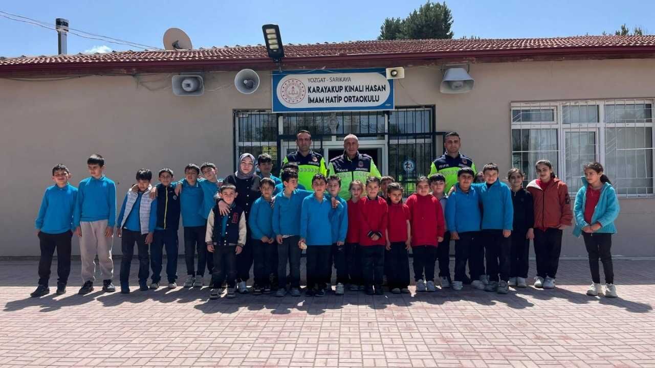 Yozgat Jandarması Öğrencileri Hangi Risklere Karşı Uyardı (1)