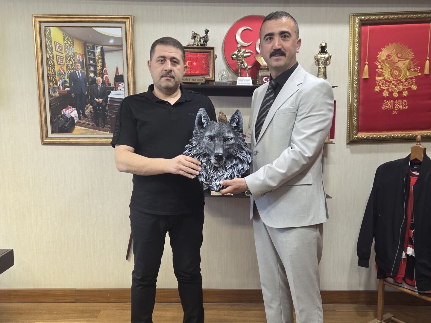 Yozgat Mhp Milletvekiliii Sağlıkçılarımızın Yanındayız