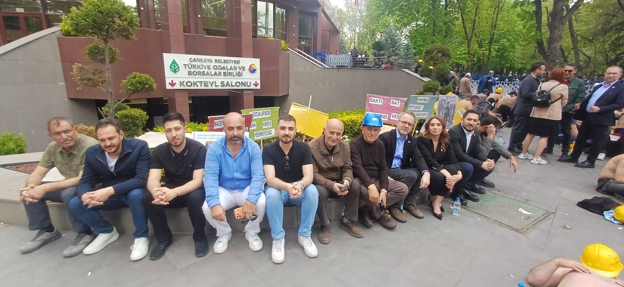 Yozgat Önceki Dönem Milletvekili Ali Keven’den Maden İşçilerine Destek Ziyareti1