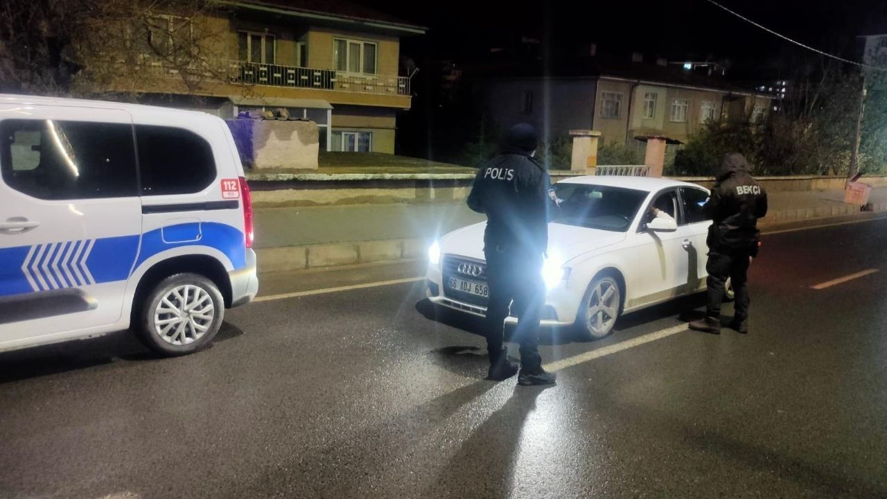 Yozgat Şefaatli’de Eş Zamanlı Şok Baskın (1)