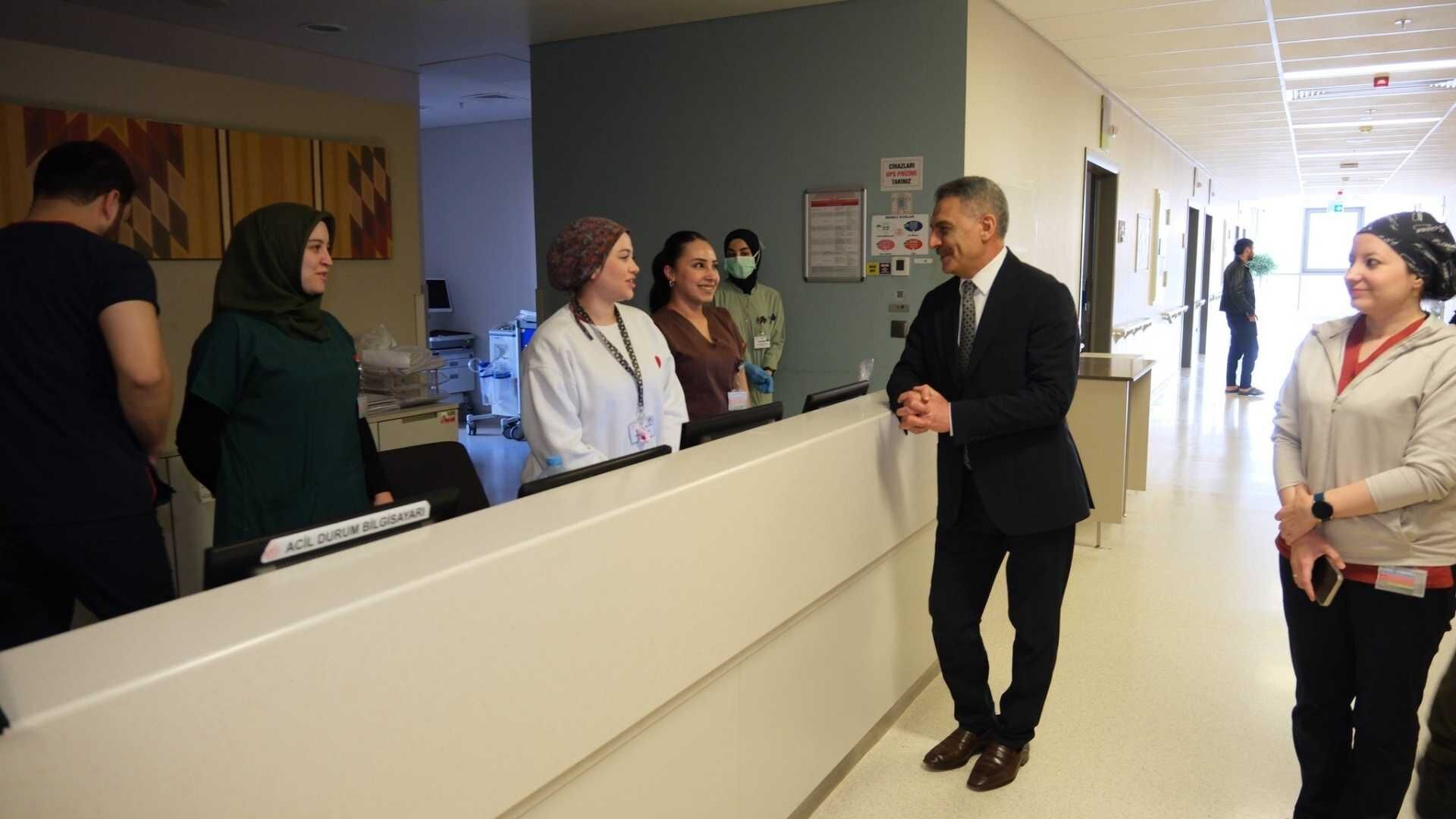 Yozgat Valisi Özkan’dan Dikkat Çeken Ziyaret Birebir Görüştü (3)