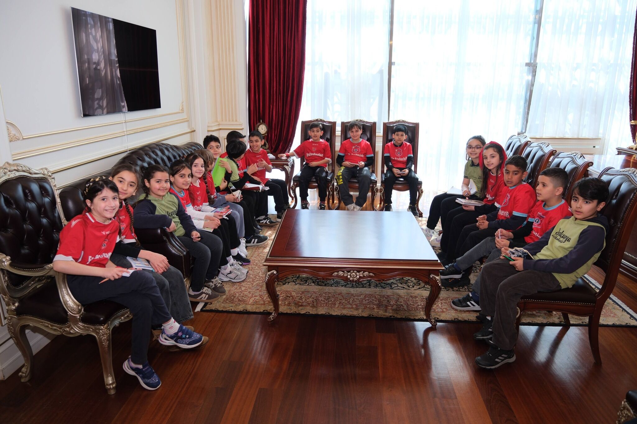 Yozgat Valisinin Ağır Misafirleri Ve Meraklı Soruları