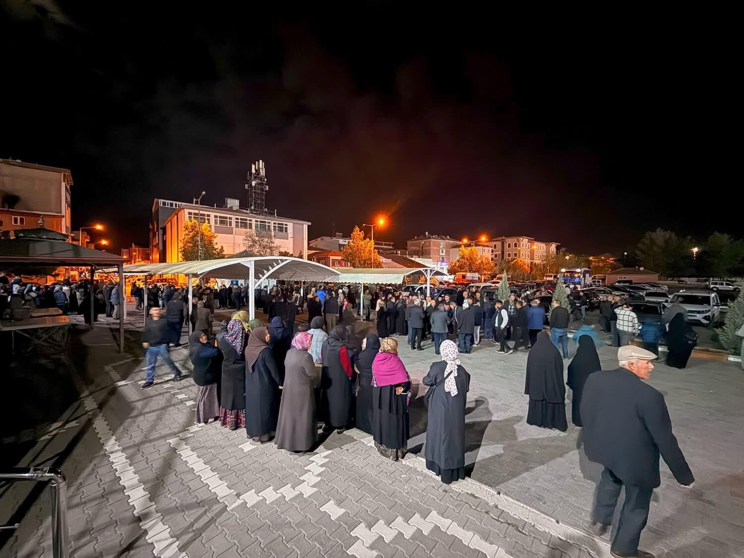 Yozgat Yerköy'den Hacı Adayları Kutsal Topraklara Dualarla Uğurlandı1