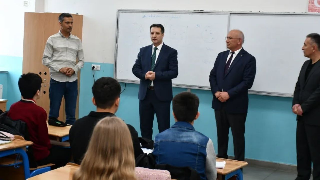 Yozgat’a Kaymakam Öğrencilerle Bir Araya Geldi (4)