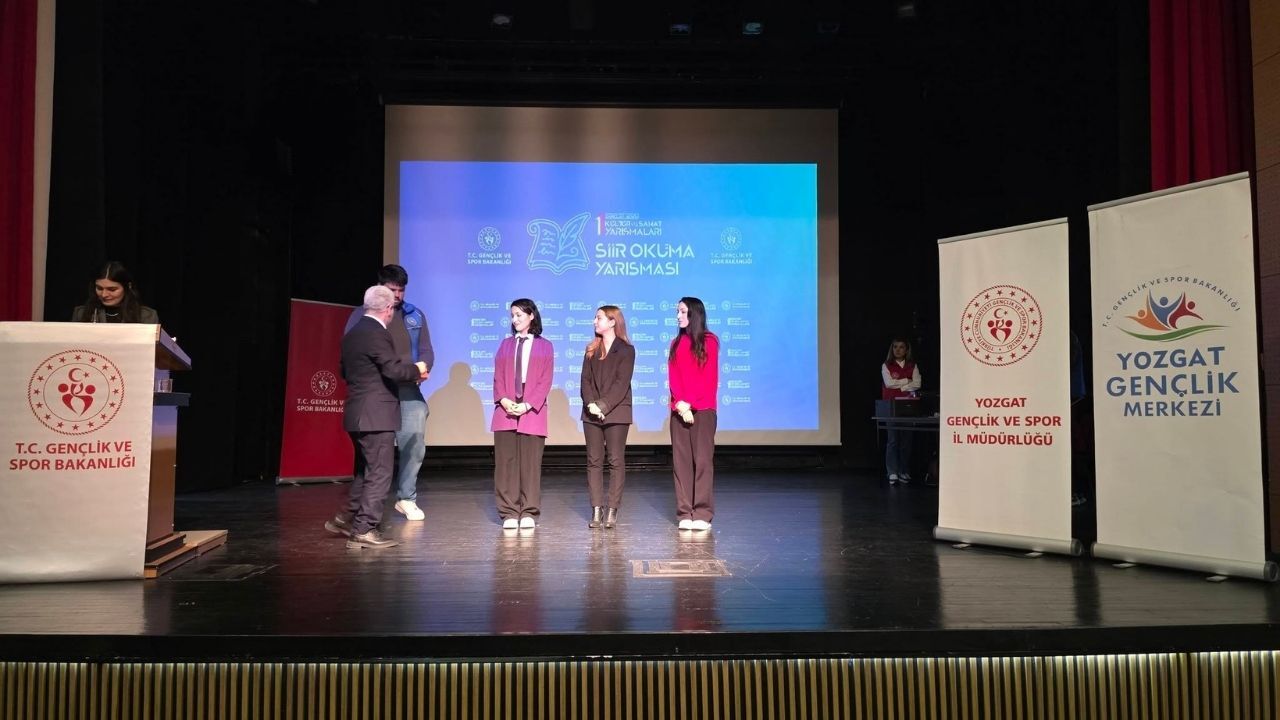 Yozgat’ın Genç Yetenekleri Sahnede Devleşti Herkes Bu İsimleri Konuşuyor! (5)